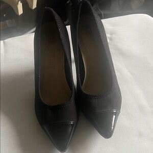 Elegant Black Women's Shoes